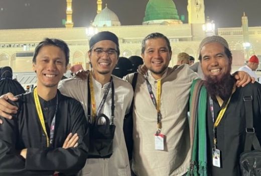 Umrah Bareng Duta Sheila On 7 Dkk, Sakti: Penantian 18 Tahun - GenPI.co