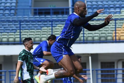 Persis Solo vs Persib: Tekad Baja Maung Bandung Jaga Asa Juara - GenPI.co