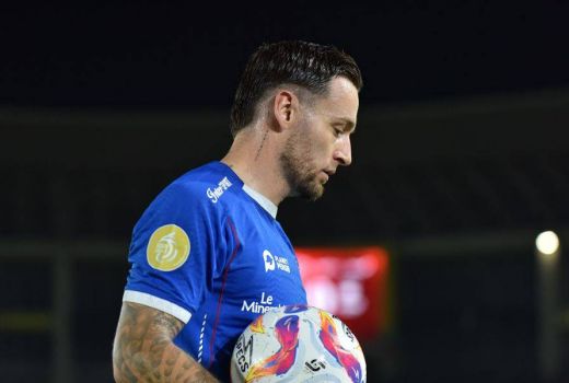 Persib Bandung Jadi Juara Paruh Musim Liga 1, Marc Klok Beri Pesan Tegas - GenPI.co