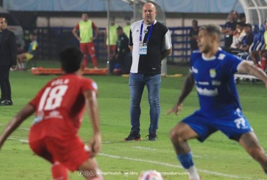 Belum Puas, Bojan Hodak Berburu Striker Asing dan 2 Pemain Lokal - GenPI.co