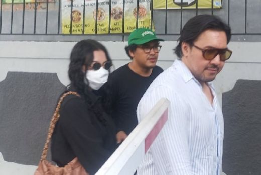 Didampingi David Bayu Sidang Video Syur, Audrey Davis: Alhamdulillah - GenPI.co