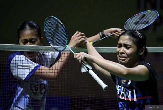 Singkirkan Gregoria, Putri KW Lolos Babak 16 Besar Malaysia Open 2025 - GenPI.co