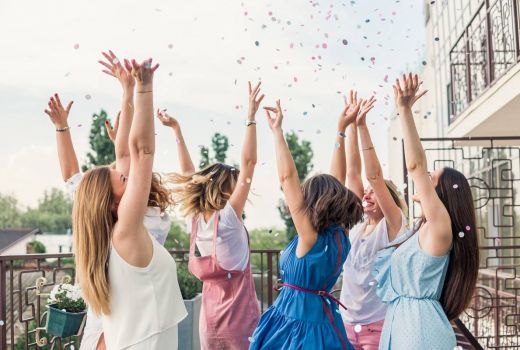 5 Aktivitas Menyenangkan Saat Bridal Shower, Calon Pengantin Dijamin Hepi - GenPI.co