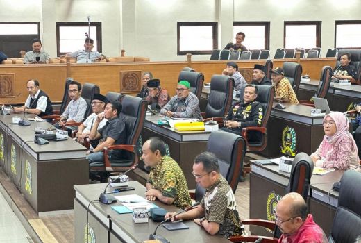 PLN dan DPRD Kabupaten Sumedang Dukung Pembangunan Pembangkit Energi Terbarukan - GenPI.co
