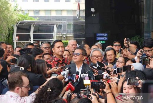 Beri Pesan ke Kader PDIP, Hasto Kristiyanto: Tetap Tenang - GenPI.co