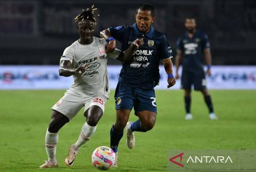 Optimistis Persis Solo Bertahan di Liga 1, Moussa Sidibe: Banyak Kesempatan - GenPI.co