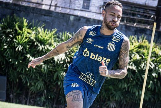 Neymar Datang, Keuangan Barcelona Diprediksi Membaik - GenPI.co