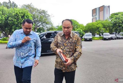 Prabowo Panggil Sejumlah Menteri ke Istana, Budi Arie: Bahas Koperasi Desa - GenPI.co