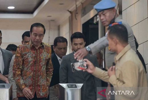 Kuasa Hukum Sebut Isu Ijazah Palsu Merusak Martabat dan Nama Baik Jokowi - GenPI.co
