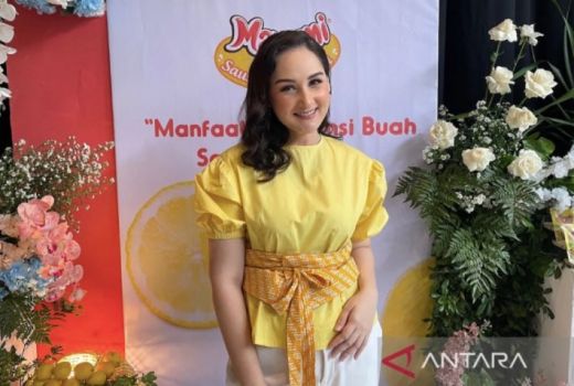 Sebelum Meninggal, Ayah Mona Ratuliu Rutin Minum Obat Pengencer Darah - GenPI.co