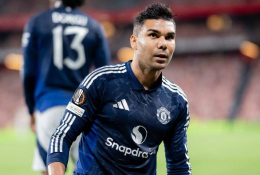 Casemiro Bangkit, Ruben Amorim Sentil Pemain Manchester United - GenPI.co