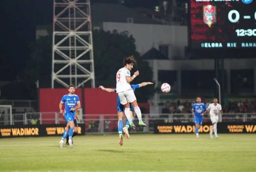 Persib Bandung Tumbang di Ternate, Gelar Juara Liga 1 Tertunda - GenPI.co