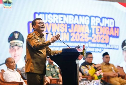 Gubernur Jateng Larang Konvoi Kelulusan, Ajak Syukuran di Tempat Ibadah - GenPI.co