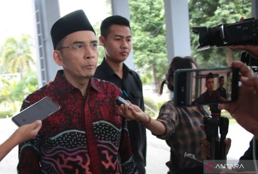 TGB Diperiksa Kejati NTB Soal Korupsi Aset NCC, Dicecar 17 Pertanyaan - GenPI.co