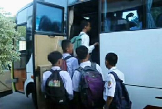 Bolos dan Mabuk, 29 Siswa di Purwakarta Dikirim ke Barak Militer - GenPI.co