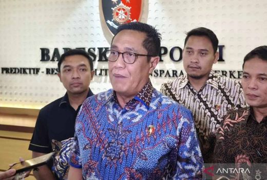 Aduan Dugaan Ijazah Palsu Jokowi oleh TPUA, Dokumen Lulus Ujian Diuji Lab - GenPI.co