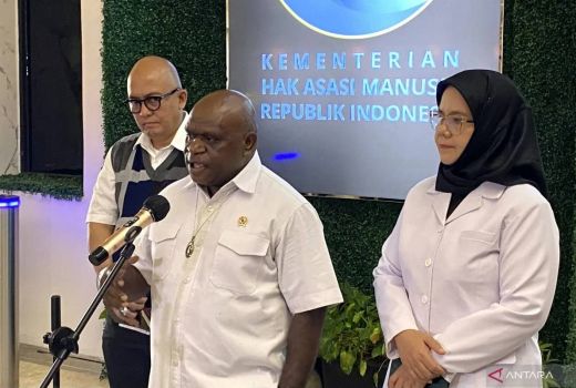 Menteri HAM Sebut Pendidikan di Barak Militer Oke, Asal Tanpa Cubit & Pukul - GenPI.co