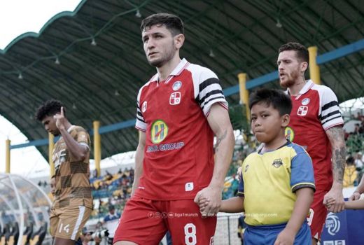 Gelandang Barito Putera Sesumbar, Bakal Nodai Pesta Juara Persib Bandung - GenPI.co