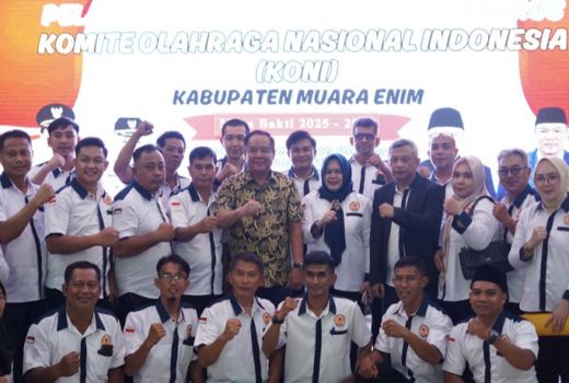 Wagub Cik Ujang Kukuhkan Kepengurusan KONI Muara Enim 2025-2029 - GenPI.co
