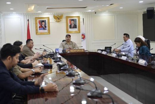 Menpora Dito Mendukung Merdeka Marathon untuk Merayakan HUT RI Tahun 2025 - GenPI.co