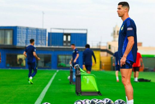 Jika Ingin Cristiano Ronaldo Bertahan, Al Nassr Harus Jual 5 Pemainnya - GenPI.co