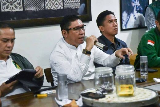 Zaenudin Lonek Sebut Ketum Baru PPP saat Muktamar 2025 Bernama Mardiono - GenPI.co