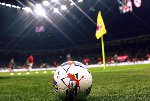 AC Milan Tanpa Suporter Saat Bertandang ke AS Roma - GenPI.co
