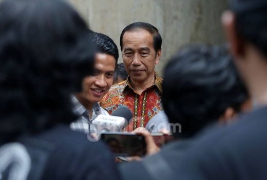 Beda Ideologis, Jokowi Dianggap Tak Cocok Pimpin PPP - GenPI.co