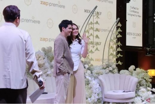 Luna Maya Hadirkan Mendiang Ayahnya di Baju Pengantin, Sangat Menyentuh - GenPI.co