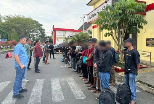 Terbuai Janji, 26 PMI Ilegal Nyaris Dikirim ke Malaysia, Dijanjikan Gaji Rp5 Juta - GenPI.co