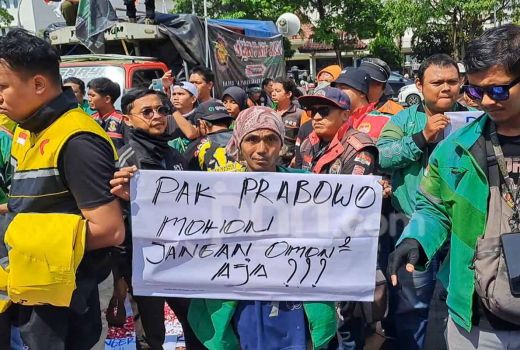Pengemudi Ojol di Jateng Minta Prabowo Tak Omon-omon Saja, Tarif Harus Dinaikkan - GenPI.co
