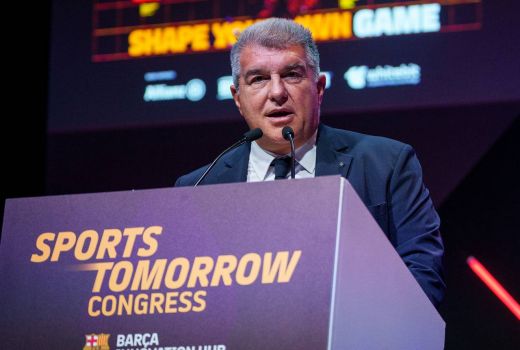 Joan Laporta Sebut Barcelona Tidak Akan Datangkan Pemain Bintang - GenPI.co