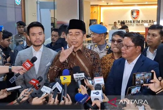 Dicecar 22 Pertanyaan, Jokowi: Soal Ijazah SD SMP SMA dan Universitas - GenPI.co