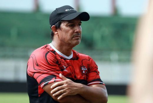 Madura United Selamat dari Jurang Degradasi, Alfredo Vera Masuk Nominasi Pelatih Terbaik - GenPI.co