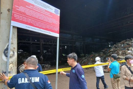 3 Pabrik Nakal di Tangerang Disegel, Buang Limbah Aluminium dan Tekstil ke Sungai - GenPI.co