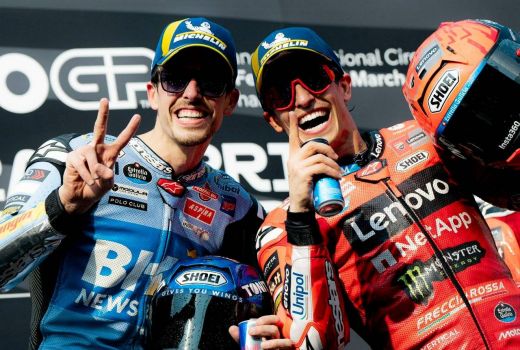 Marc Marquez Sebut Keluarganya Paling Beruntung di MotoGP Inggris 2025 - GenPI.co