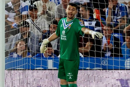 Joan Garcia Datang, Barcelona Siap Lepas Marc-Andre ter Stegen - GenPI.co