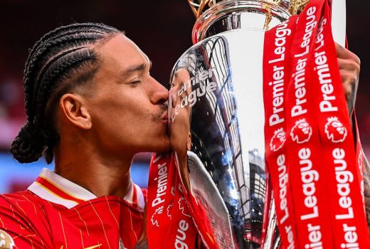 Ide Gila Dwight Yorke: Manchester United Harus Beli Darwin Nunez - GenPI.co
