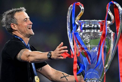 PSG Juara Liga Champions, Luis Enrique Kenang Mendiang Putrinya - GenPI.co