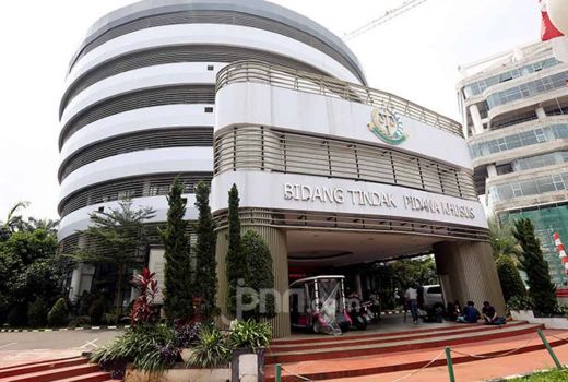 Nasir Djamil PKS Sebut Kasus di Sritex Ada Dugaan Monopoli, Harus Diusut Kejagung - GenPI.co