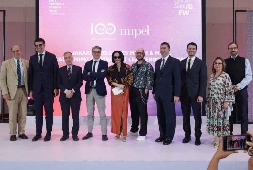 Micam dan Mipel Perluas Kolaborasi Mode dengan Desainer Muda Indonesia - GenPI.co