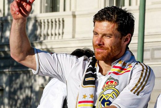 Xabi Alonso Revolusi Taktik di Real Madrid: Tinggalkan 3 Bek, Balik ke 4-3-3 - GenPI.co