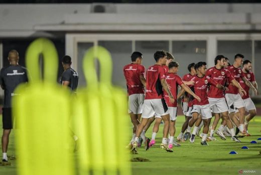 Erick Thohir Tegas: Semua Pemain Harus Bersaing, Tak Ada Zona Aman - GenPI.co
