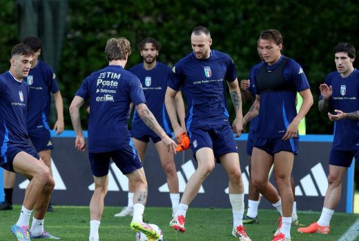 Diterpa Badai Cedera, Timnas Italia Krisis Pemain Bertahan - GenPI.co