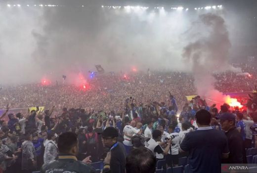 Imbas Ulah Fans Persib Bandung, Suporter Tamu Masih Dilarang Hadir - GenPI.co