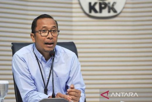 8 Tersangka Pemerasan TKA Raup Rp53 Miliar, Staf Ahli Menaker Dapat Rp18 Miliar - GenPI.co