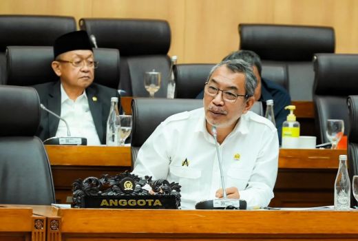 Minta Evaluasi Izin Tambang Nikel Raja Ampat, DPR: Demi Kelestarian Lingkungan - GenPI.co