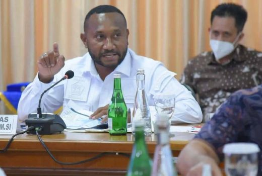 DPR RI Minta Usut Penerbitan Izin Tambang di Raja Ampat, Diduga Bermasalah - GenPI.co
