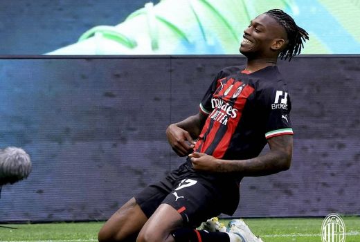 Inginkan Rafael Leao, Bayern Munchen Kirim Leroy Sane ke AC Milan - GenPI.co