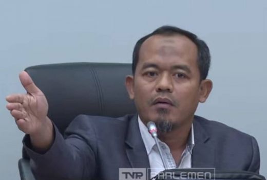 Riyono DPR RI Singgung Keserakahan, Tambang di Raja Ampat Agar Ditutup - GenPI.co
